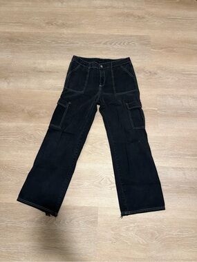 Men's Black Cargo Jeans with Utility Pockets
